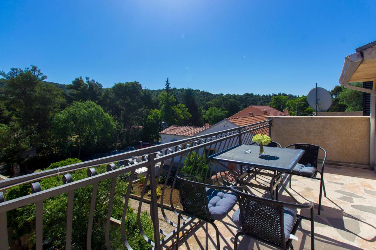 Luka Apartment Sibenik Exterior photo